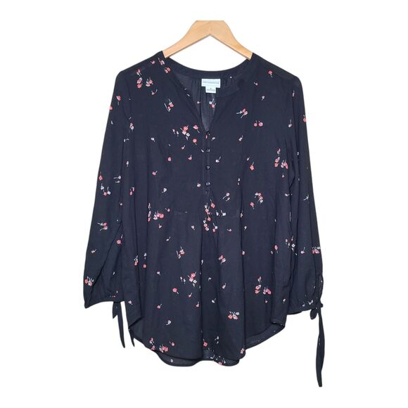 Liz Claiborne Tops - Liz Claiborne Women’s Size Medium Black Sheer V-Neck Tie Sleeve Floral Blouse